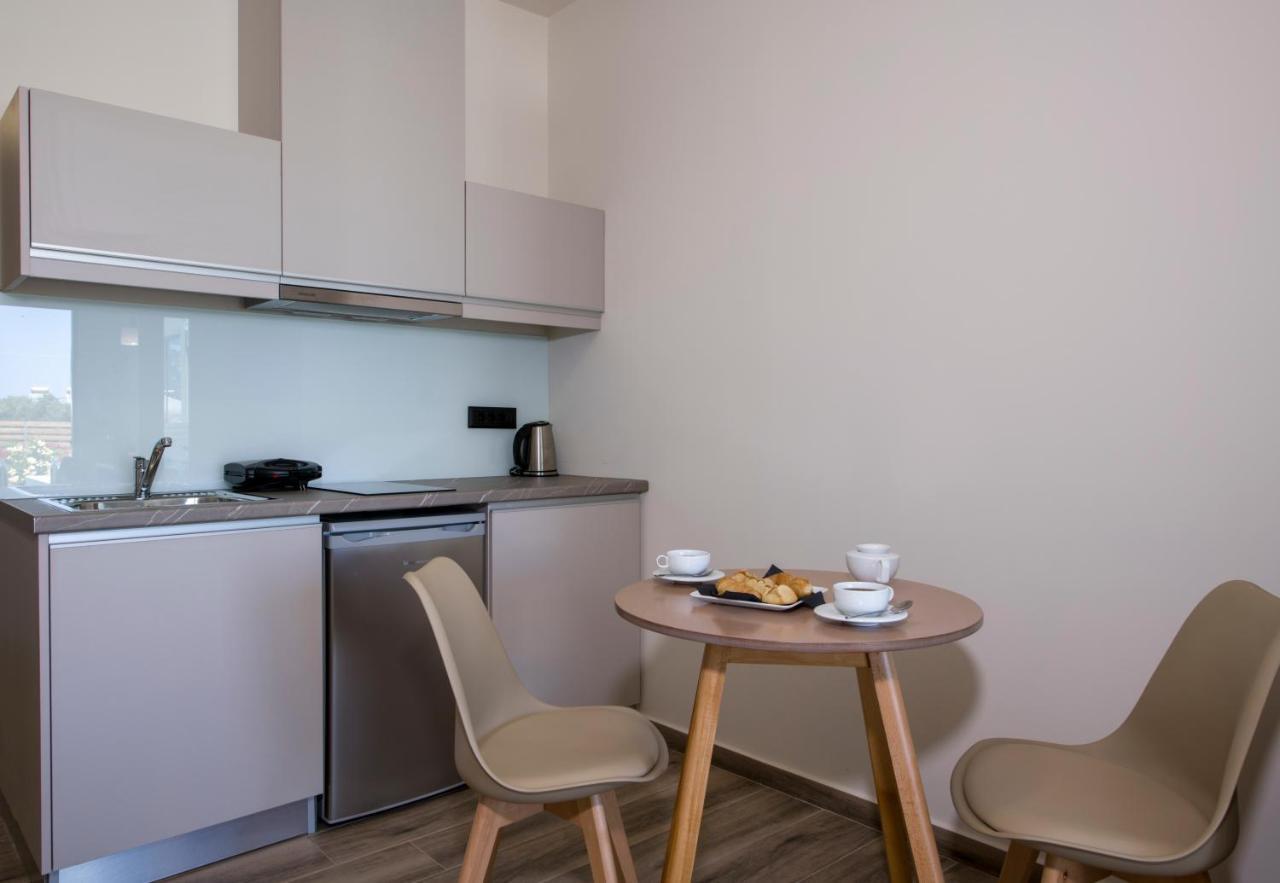 Incognito Creta Luxury Suites And More คอลิมวาริออน ภายนอก รูปภาพ